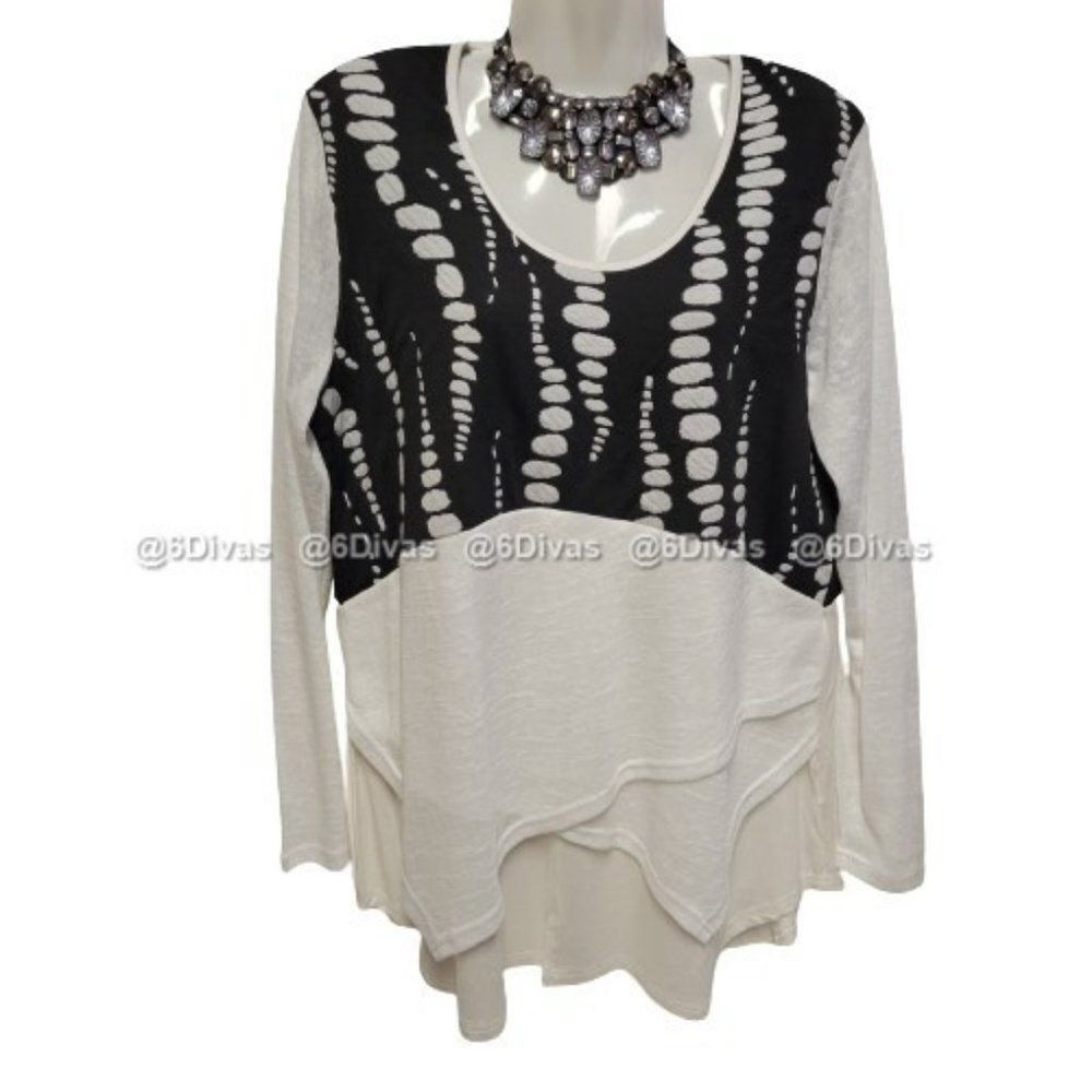 Long Sleeve Top Black & White Asymmetrical Hemline Loose Fitting- Size S, M